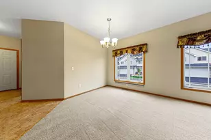 555 Cannon Way, Dundas, MN 55019 - Photo 10