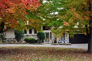 1560 Rhode Island Ave N, Golden Valley, MN 55427 - Photo 2