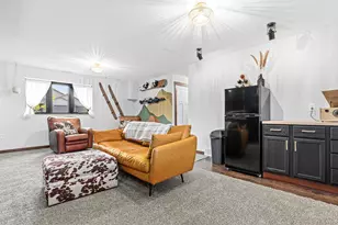 3186 Kingston St, River Falls, WI 54022 - Photo 18