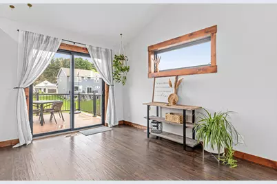 3186 Kingston Street, River Falls, WI 54022 - Photo 6