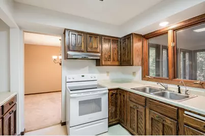 7585 Lanewood Lane N, Maple Grove, MN 55311 - Photo 12