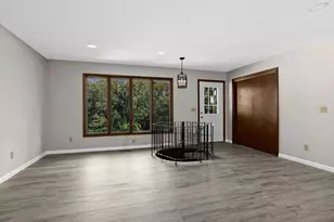 12384 Green Acres Dr, Caledonia, MN 55921 - Photo 4