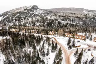 511 Moose Mountain Dr, Tofte Township, MN 55615 - Photo 26