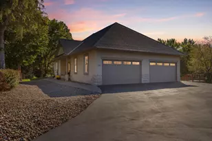 2324 99th St E, Inver Grove Heights, MN 55077 - Photo 4