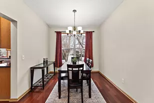 2430 Golf Dr, Woodbury, MN 55129 - Photo 10