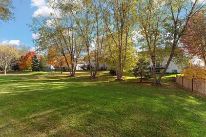 2430 Golf Drive, Woodbury, MN 55129 - Photo 34