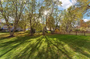 2430 Golf Dr, Woodbury, MN 55129 - Photo 32