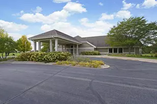 2430 Golf Dr, Woodbury, MN 55129 - Photo 46