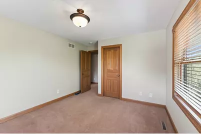 11224 Halstead Trail, Woodbury, MN 55129 - Photo 30