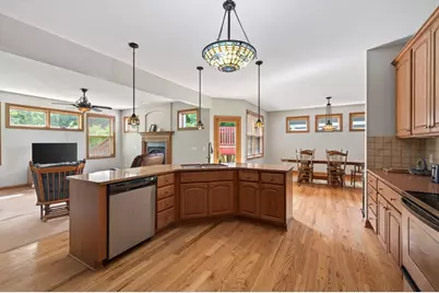 11224 Halstead Trail, Woodbury, MN 55129 - Photo 12