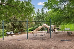 11224 Halstead Trail, Woodbury, MN 55129 - Photo 6