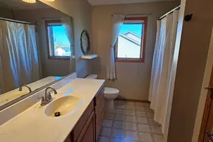 404 Crestview Ct, Goodhue, MN 55027 - Photo 6