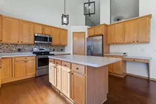 14648 Blueberry Ct, Rosemount, MN 55068 - Photo 2