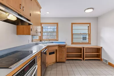 5521 Cumberland Road, Minneapolis, MN 55410 - Photo 10