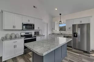 1000 10th Ave NE, Sauk Rapids, MN 56379 - Photo 10
