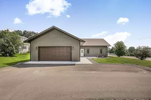 1000 10th Ave NE, Sauk Rapids, MN 56379 - Photo 22