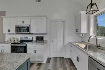 1000 10th Avenue NE, Sauk Rapids, MN 56379 - Photo 12