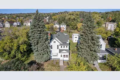 1211 E 1st Street, Duluth, MN 55805 - Photo 2