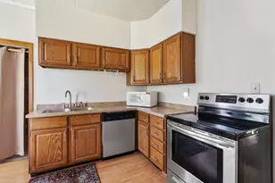 1211 E 1st St, Duluth, MN 55805 - Photo 18