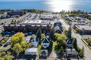 1211 E 1st St, Duluth, MN 55805 - Photo 4