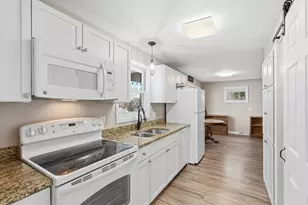 28605 Johnson Ln, Chisago City, MN 55013 - Photo 16