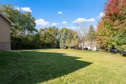 2129 E Heights Lane NE, Rochester, MN 55906 - Photo 38