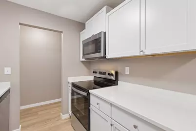 3431 Kent Street #704, Shoreview, MN 55126 - Photo 2