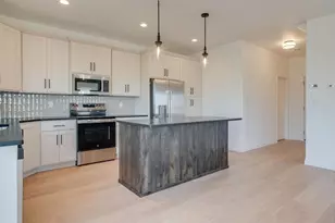 2304 37th Ave S, Moorhead, MN 56560 - Photo 6