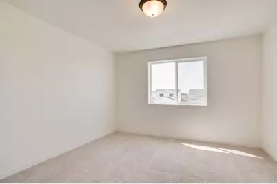 2304 37 Avenue S, Moorhead, MN 56560 - Photo 12