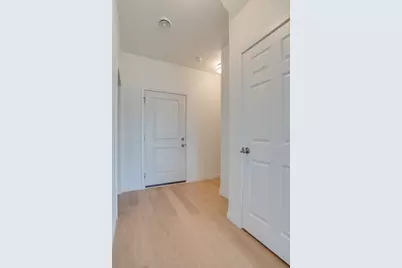 2304 37 Avenue S, Moorhead, MN 56560 - Photo 10