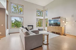 4632 Westwood Ln, Eagan, MN 55122 - Photo 4