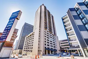 66 9th St E, Saint Paul, MN 55101 - Photo 1