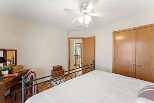 909 New Century Blvd S, Maplewood, MN 55119 - Photo 38