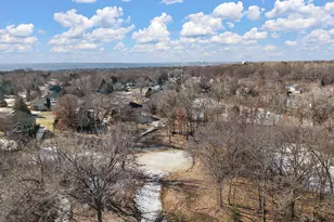 909 New Century Blvd S, Maplewood, MN 55119 - Photo 60