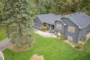 442 Juniper Ct, Mahtomedi, MN 55115 - Photo 40