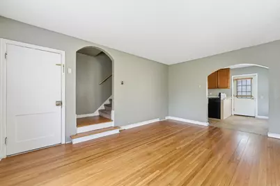 1545 Laurel Avenue, Saint Paul, MN 55104 - Photo 4
