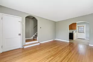 1545 Laurel Ave, Saint Paul, MN 55104 - Photo 4