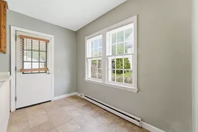 1545 Laurel Avenue, Saint Paul, MN 55104 - Photo 6