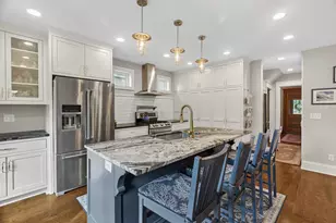 1670 Ashland Ave, Saint Paul, MN 55104 - Photo 2