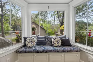 1670 Ashland Ave, Saint Paul, MN 55104 - Photo 4