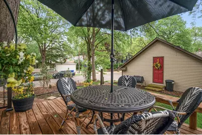 1670 Ashland Avenue, Saint Paul, MN 55104 - Photo 30