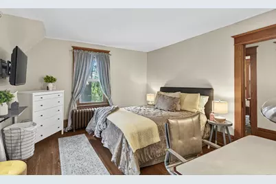 1670 Ashland Avenue, Saint Paul, MN 55104 - Photo 18