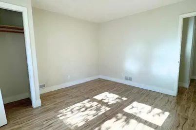 2735 Upton Avenue N, Minneapolis, MN 55411 - Photo 10