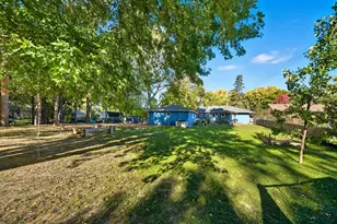 814 Sterling St N, Maplewood, MN 55119 - Photo 1