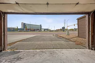 1701 42nd St S, Fargo,  58103 - Photo 32