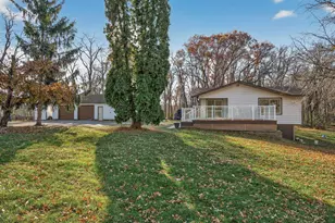 9042 Howard Lake Dr NE, Columbus, MN 55025 - Photo 4