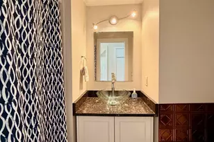 1845 Aglen St, Roseville, MN 55113 - Photo 20