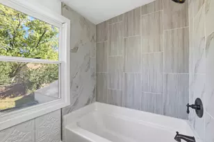 4228 Halifax Ave N, Robbinsdale, MN 55422 - Photo 12