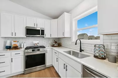 703 Erickson Lane, Buffalo, MN 55313 - Photo 2