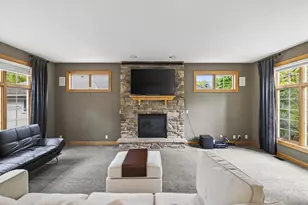 8019 Marsh Creek Rd, Woodbury, MN 55125 - Photo 8